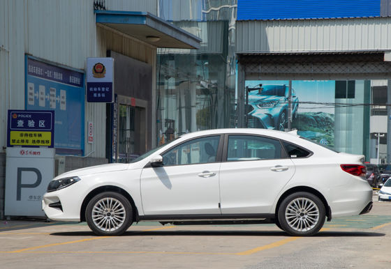 Xe điện tinh khiết S60EV Dongfeng Ev 415KM với 4 cửa 5 chỗ