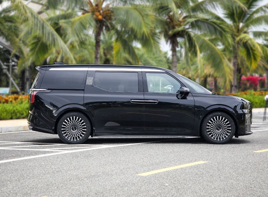 5 Cửa 6 Chỗ Zeekr 009 Minivan Chạy Điện Tầm Xa 702-822KM