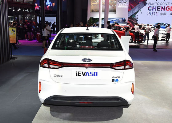 Xe điện JAC 350-402KM Động cơ đơn JAC Iev A50 Xe điện tự động
