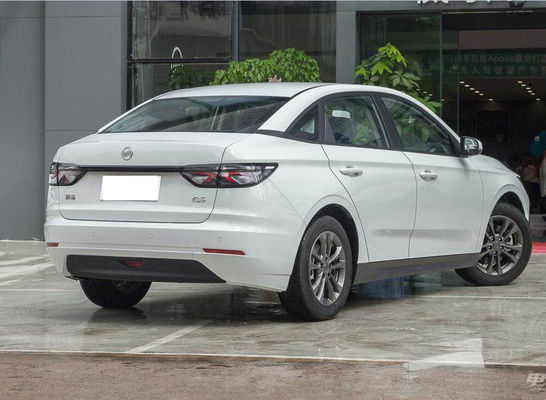 Sạc nhanh VM E.5 0.55H Ev 410KM - 500KM Pure Electric 4 Cửa 5 Chỗ