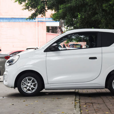Xe Điện 3 Cửa 4 Chỗ SAIC Motor SAIC Roewe CLEVER 311KM