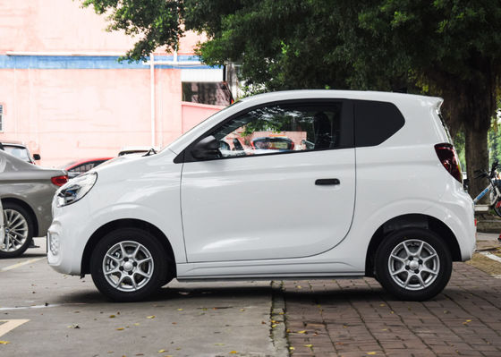 Xe Điện 3 Cửa 4 Chỗ SAIC Motor SAIC Roewe CLEVER 311KM