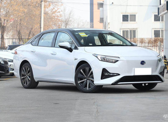 Xe điện Guangqi Yilue EA6 Sedan 510KM 4 cửa 5 chỗ Sạc nhanh 0,78H