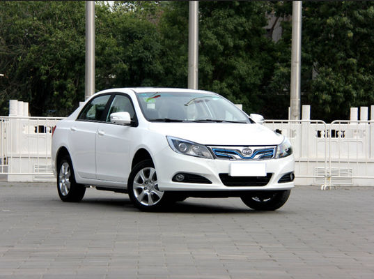 305KM 400KM BYD E5 EV Điện nguyên chất hiệu suất cao 4 cửa 5 chỗ