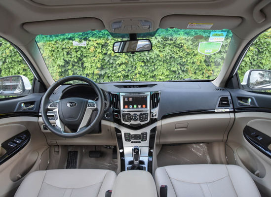 305KM 400KM BYD E5 EV Điện nguyên chất hiệu suất cao 4 cửa 5 chỗ