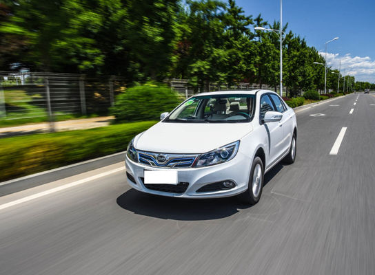 305KM 400KM BYD E5 EV Điện nguyên chất hiệu suất cao 4 cửa 5 chỗ