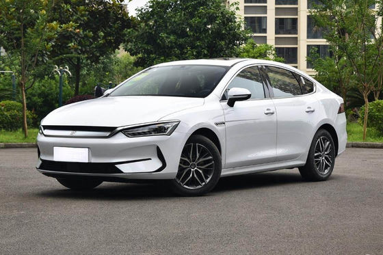 400-600KM Nhỏ gọn Byd Qin Plus Ev 4 cửa 5 chỗ Hiệu suất cao